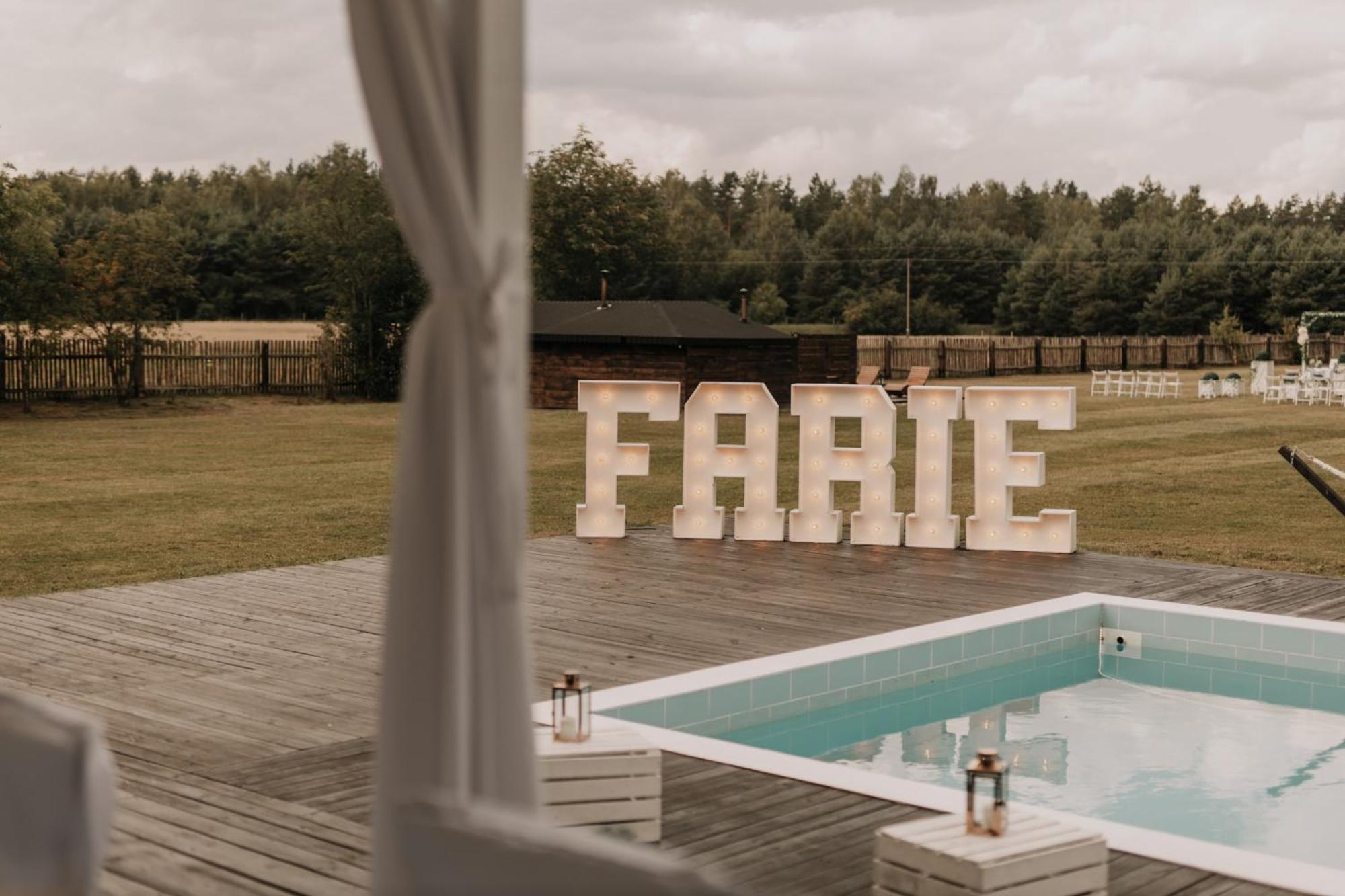 Villa Farie Faryny Exterior foto
